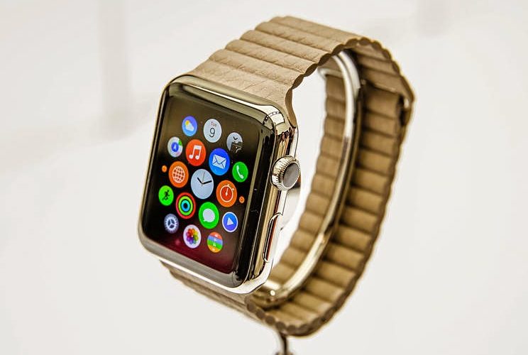 Apple Watch 無疑是目前最好的智慧手錶，但，還不夠好