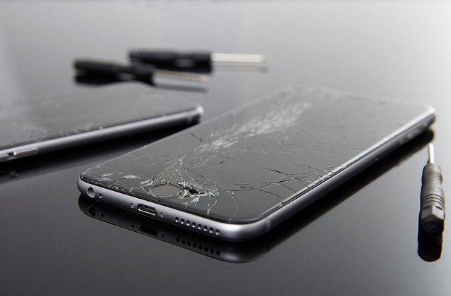 iPhone 那些損壞有保固免費維修，那些需付費或拒修