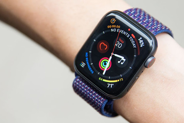 Apple Watch Series 4 wins Display of the Year 