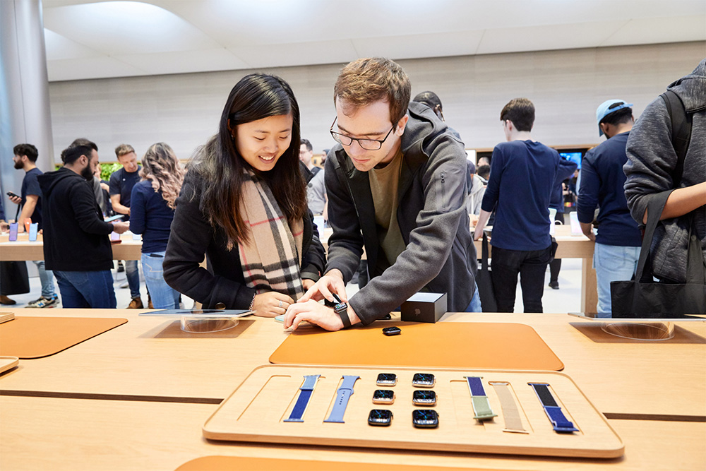 蘋果發文炫耀 iPhone 11、Apple Watch S5 開賣盛況 | Apple News, Apple Watch Series 5, iPhone 11 | iPhone News 愛瘋了