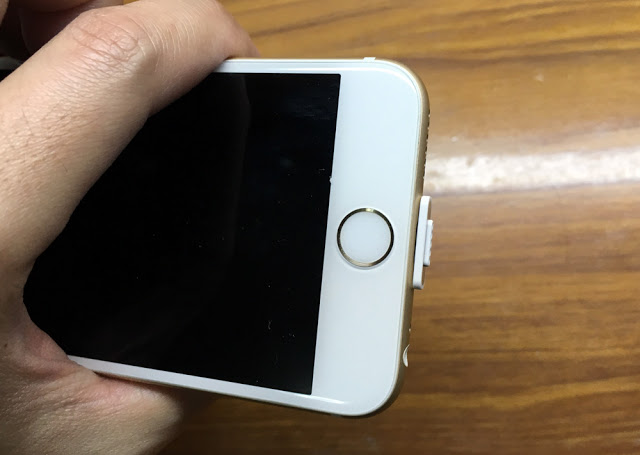 磁吸充電線實用嗎？中興 iPhone 金屬磁性線開箱分享 | MicFlip, WSKEN, Znaps, 周邊產品, 盲吸充電線, 磁性充電線 | iPhone News 愛瘋了