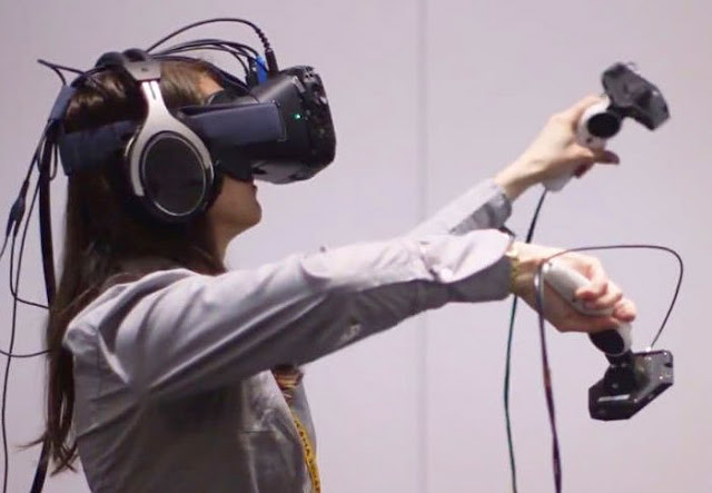 花幾萬塊買 VR 虛擬實境頭盔的時機到了嗎？ | HoloLens, HTC Vive, Oculus Rift, PlayStation VR, Valve, 觀點分享 | iPhone News 愛瘋了