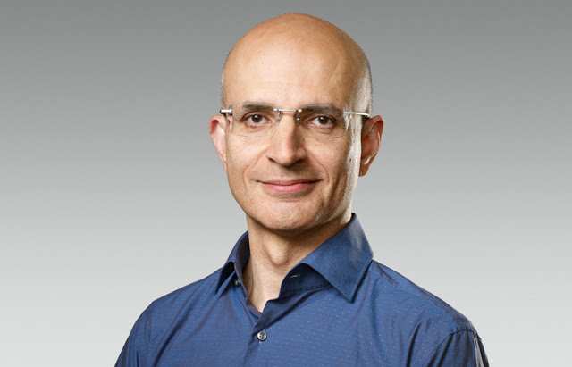 蘋果24年資深員工 Sabih Khan 晉升運營副總裁 | Apple News, Jony Ive, Sabih Khan | iPhone News 愛瘋了