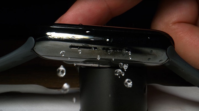 未來 iPhone 能排出淡水、鹽水、氣體：防止手機受損