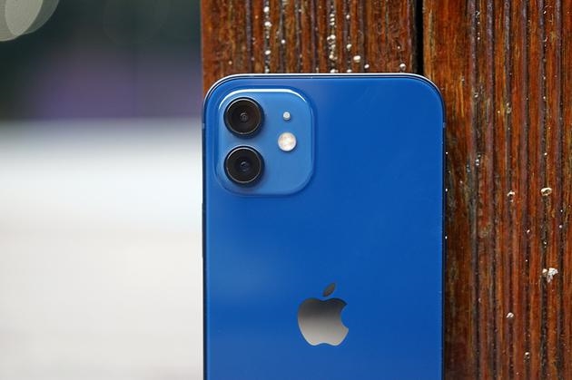 台灣 iPhone 12 / 12 Pro 正式開賣！所有顏色實機照片欣賞
