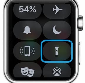 你知道 Apple Watch 也能當手電桶照明嗎