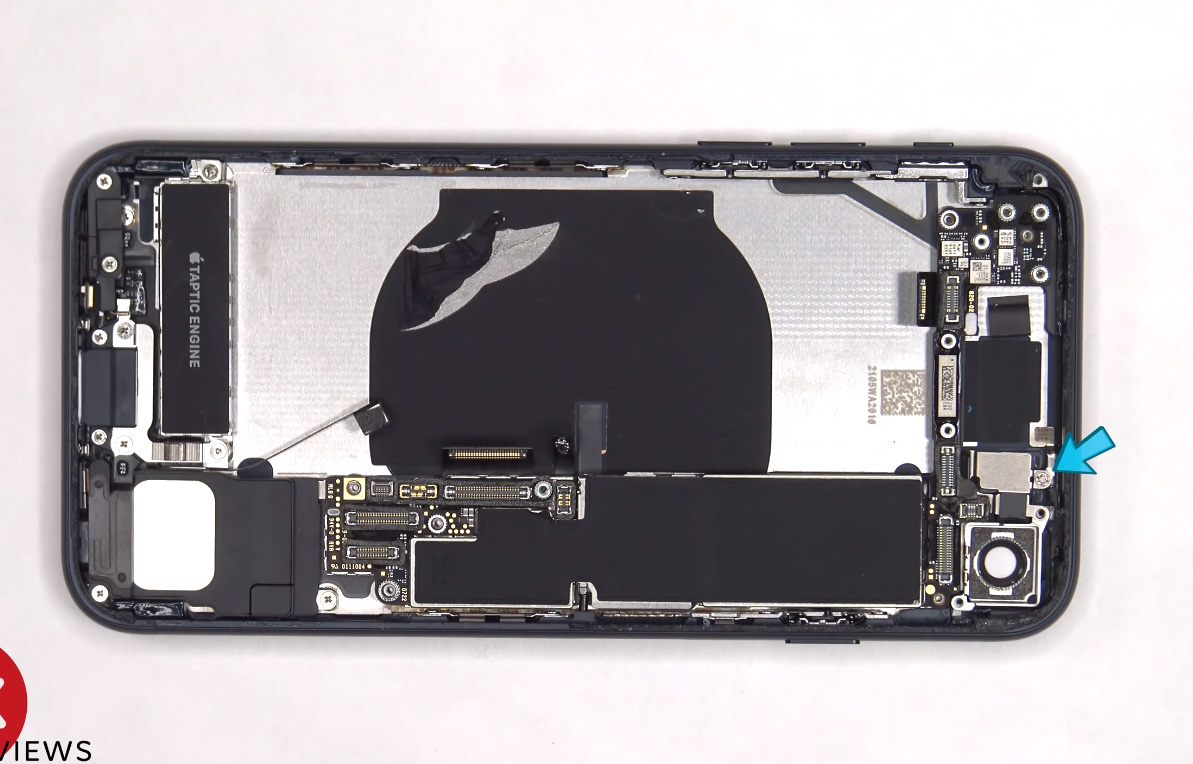 2022 iPhone SE 3 拆解影片：電池容量更大，高通 X57 5G 晶片