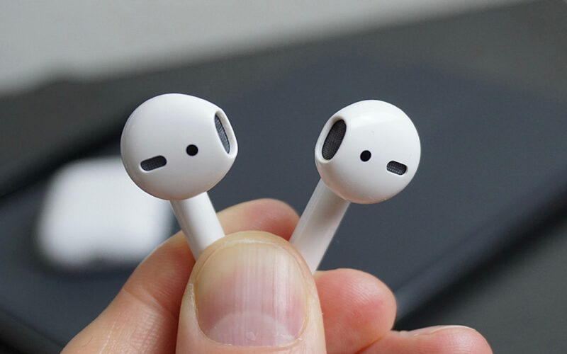 被笑了六年的AirPods：現在每家耳機公司都在抄