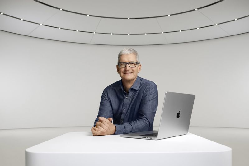 蘋果執行長自願減薪40%！為公司的發展而奮鬥 | Apple News, Tim Cook, 提姆·庫克, 蘋果執行長 | iPhone News 愛瘋了