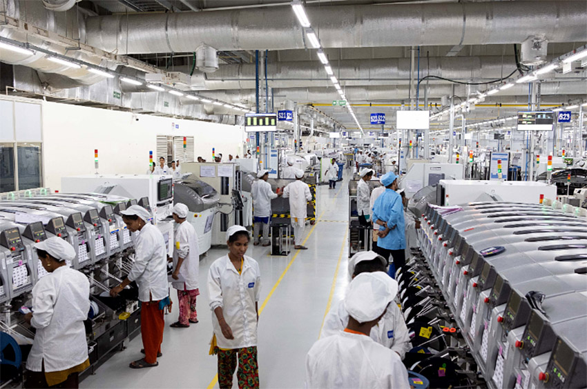 iPhone質量標準要求每條生產線1200名工人；安卓只有100人