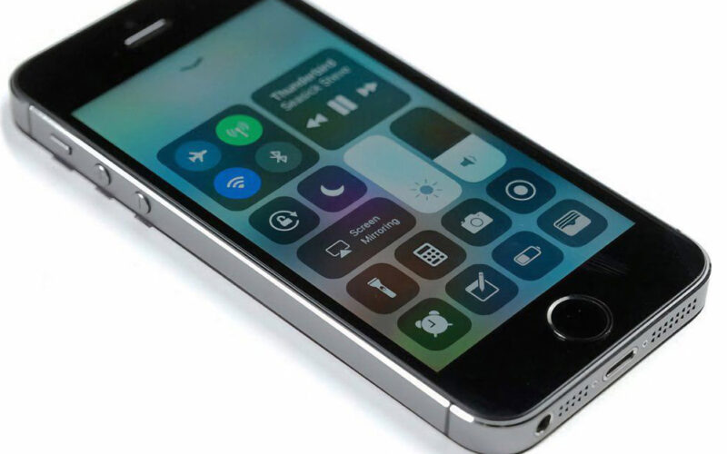 蘋果發布iOS 12.5.7和iOS 15.7.3，十年前iPhone也能更新