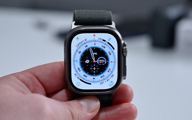 傳新 Apple Watch Ultra 明年推出：螢幕將增大 10%