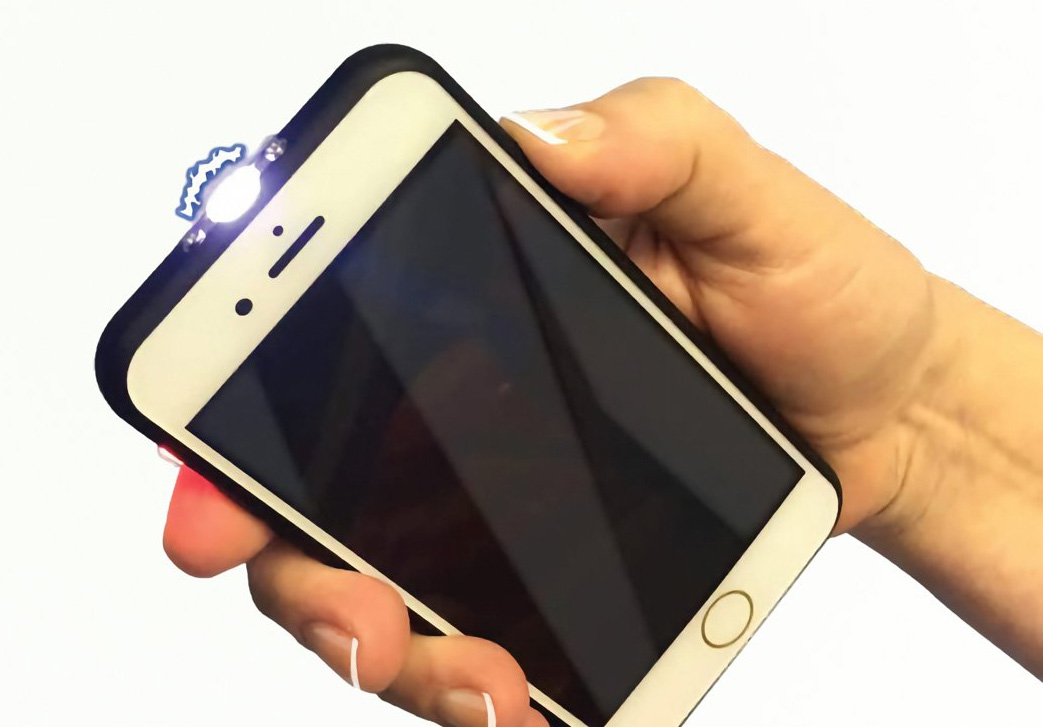 警方發現偽裝成iPhone的電擊棒：能釋放65萬伏特
