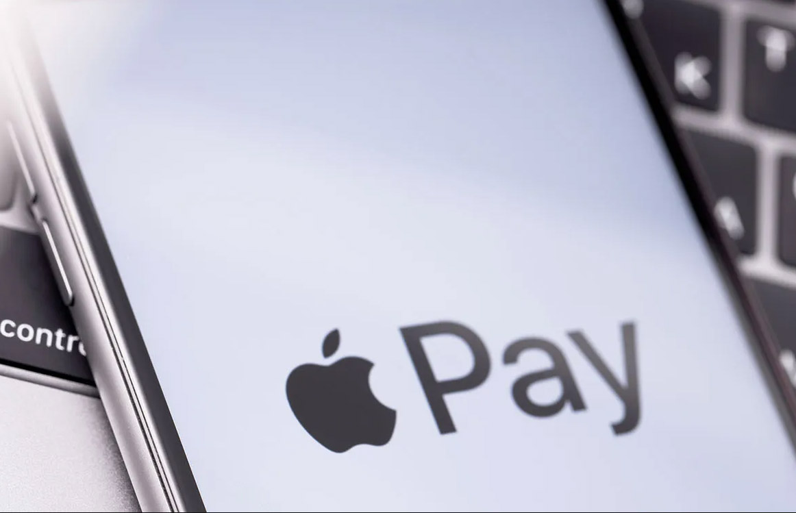 在小型企業中，PayPal正式推出了對Apple Pay的支援