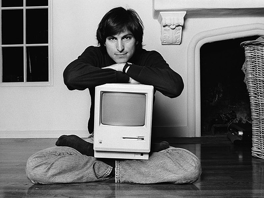 賈伯斯希望 Macintosh 的設計像早期的披頭四一樣