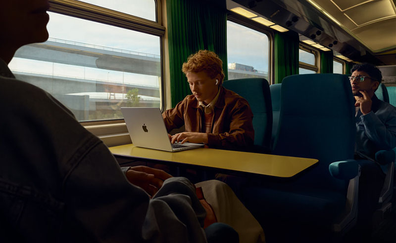 airpods pro 3 launch 3