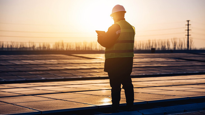 apple green energy china 2031