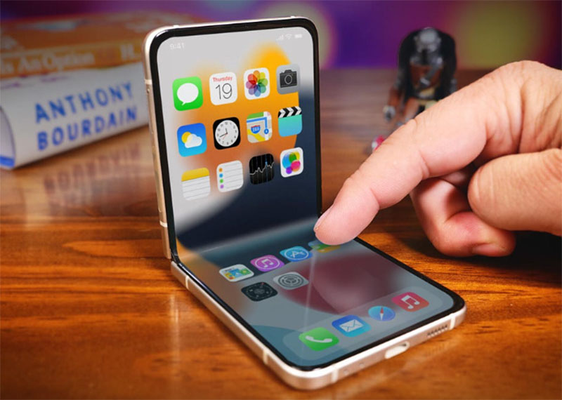 apple clamshell foldable iphone rumors apple clamshell foldable iphone rumors