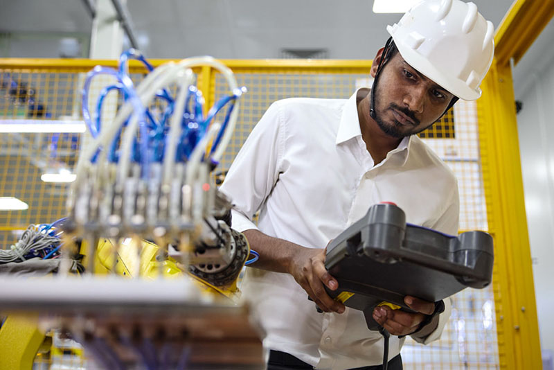 apple iphone production india 25 percent 2