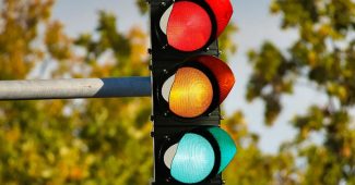 navigation app traffic light countdown explained
